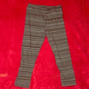 grey stripped leggings